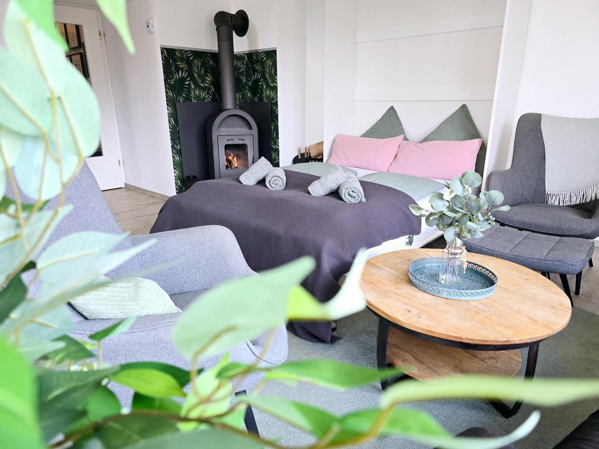 Ferienwohnung Fuchsbau Mit Kamin & Terrasse & Hunde Winterberg Ngoại thất bức ảnh